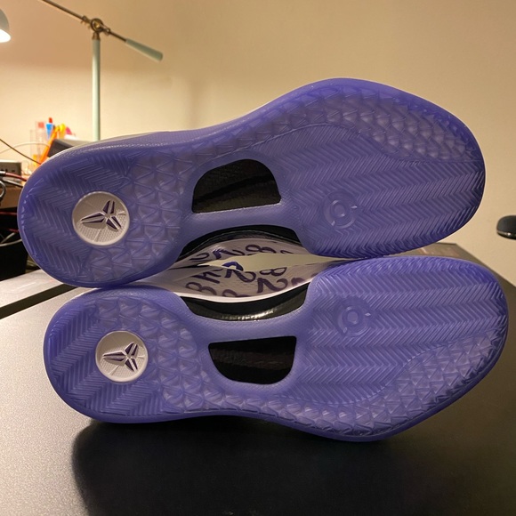 Kobe 8 Protro ‘Court Purple’ , M 9.5 - Picture 5 of 11